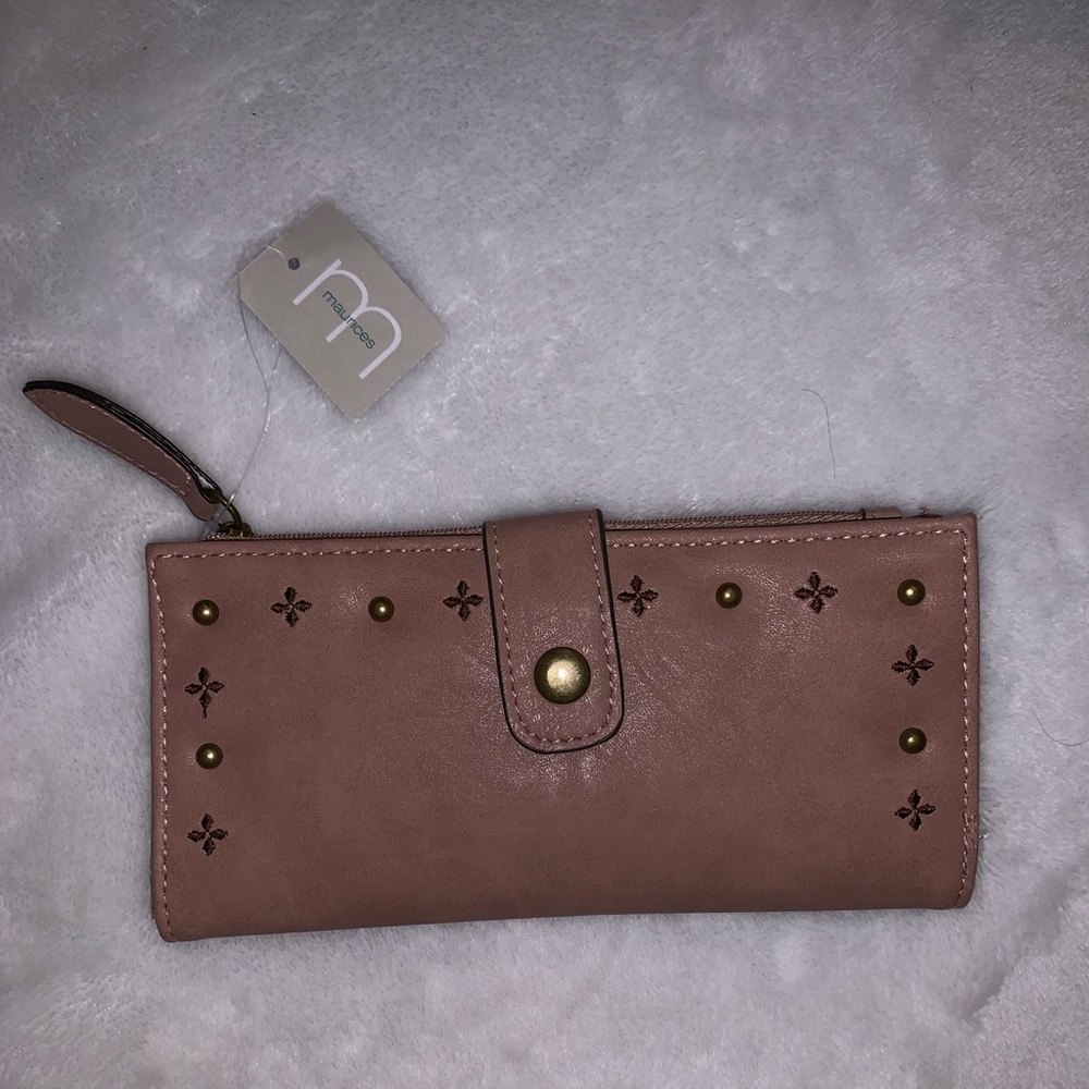 Maurice’s wallet